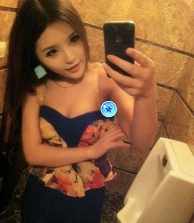 恶搞女人图片：妹子，你这个是在男厕所吧？